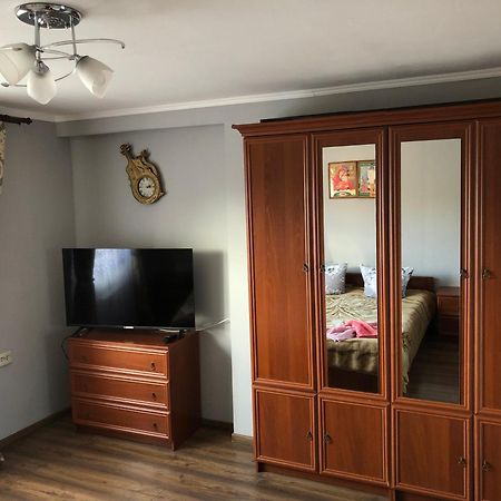 House Mold Vila Lazeshchyna Exterior foto