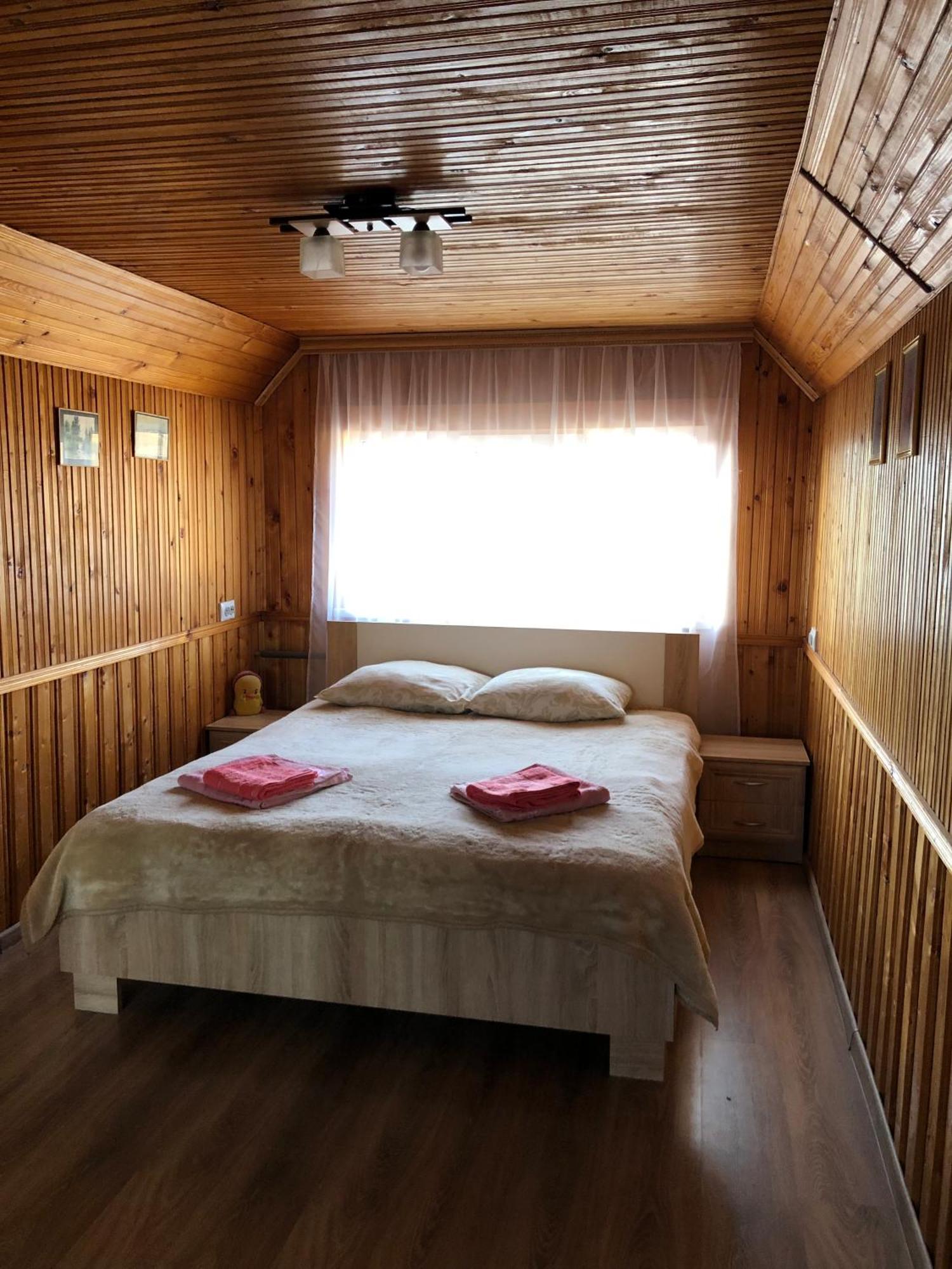 House Mold Vila Lazeshchyna Exterior foto